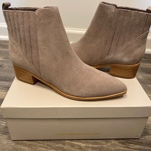 Marc Fisher Yolli Bootie